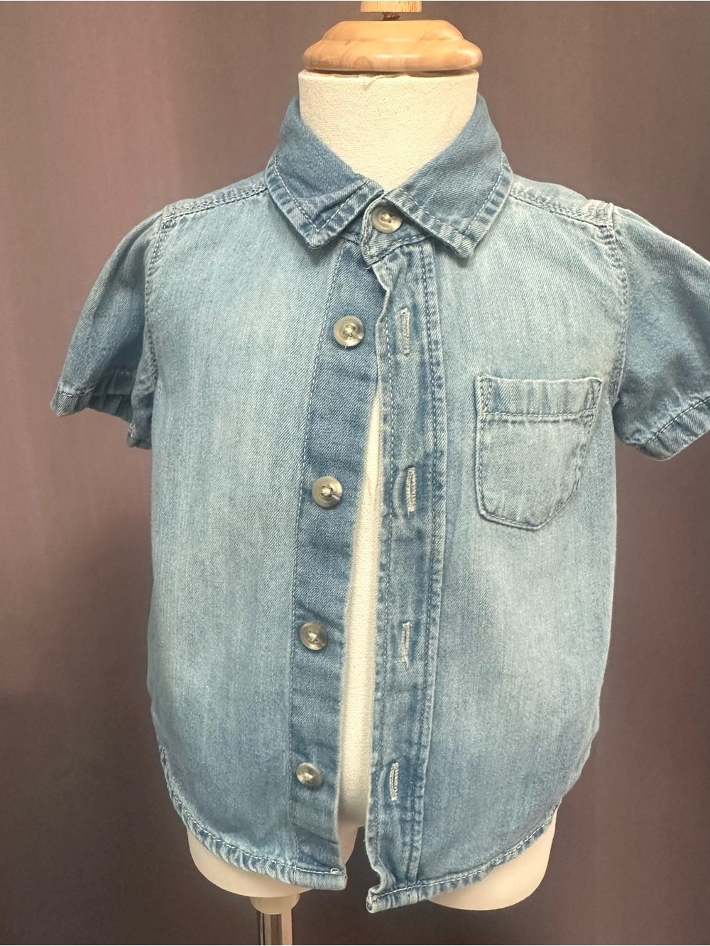 Old Navy Light Blue Denim Short-Sleeve Shirt